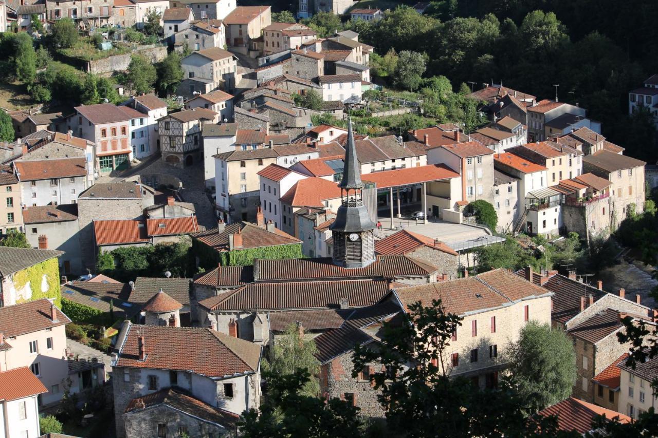 Studio Malou, Cuisine, Salle D'Eau, Terrasse Amenagee Olliergues 외부 사진
