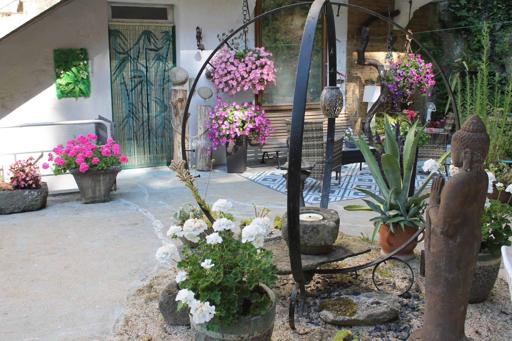 Studio Malou, Cuisine, Salle D'Eau, Terrasse Amenagee Olliergues 외부 사진